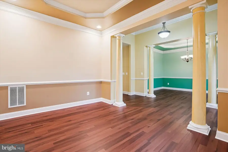 5272 Antioch Ridge Dr, Haymarket, VA 20169 - Image #2