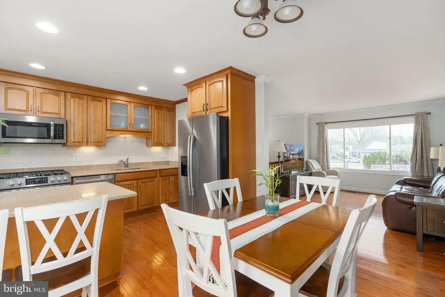 5710 Sailstone Ln, Woodbridge, VA 22193 - Image #3