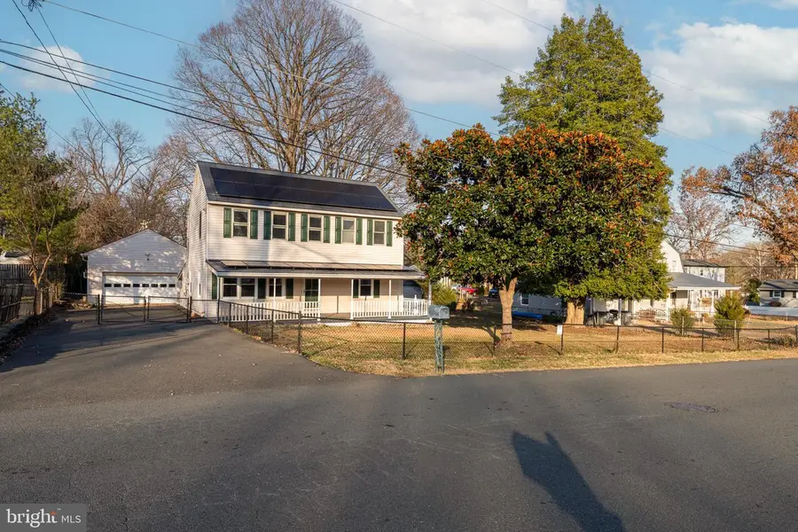8602 Spruce St, Manassas, VA 20111 - Image #2