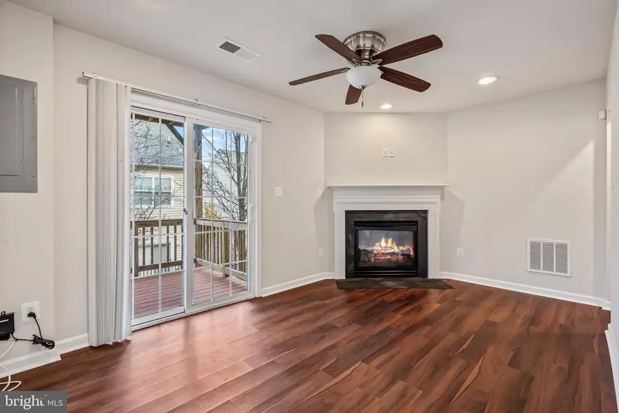 2910 Truffle Oak Pl, Woodbridge, VA 22191 - Image #3