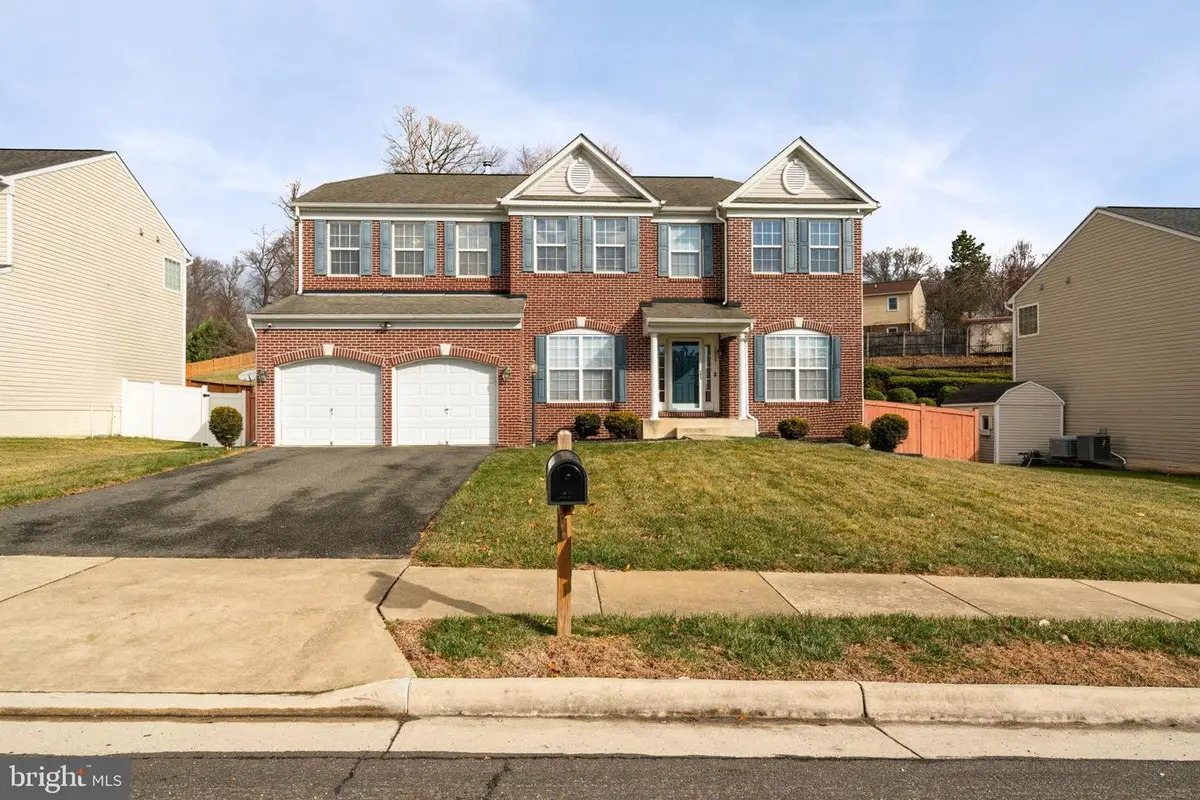 2869 Powell Dr, Woodbridge, VA 22191 - Image #1