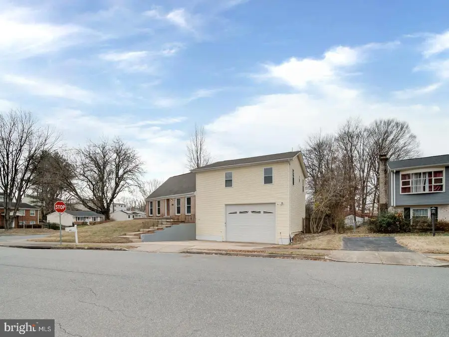 13790 Musket Ct, Woodbridge, VA 22193 - Image #3