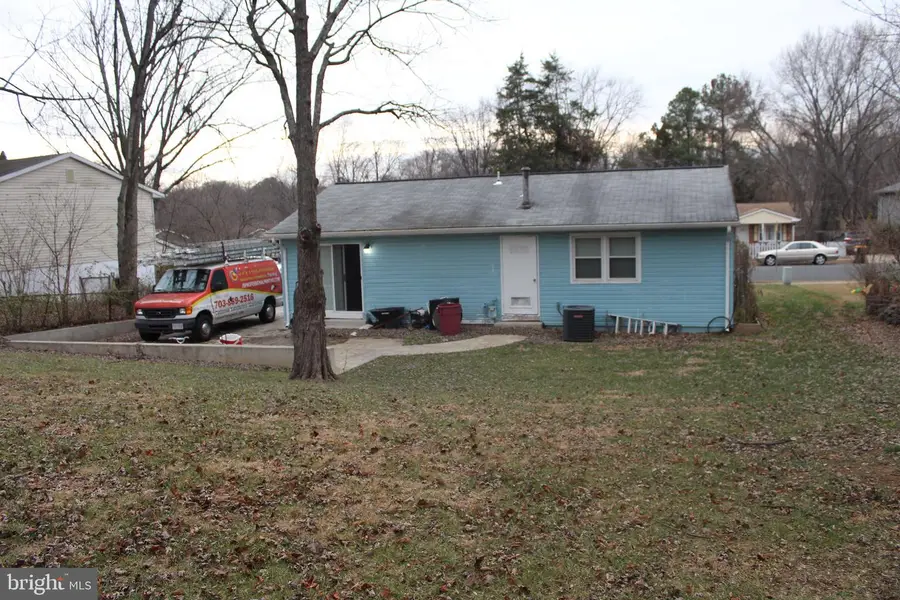 4611 Kenwood Dr, Woodbridge, VA 22193 - Image #2