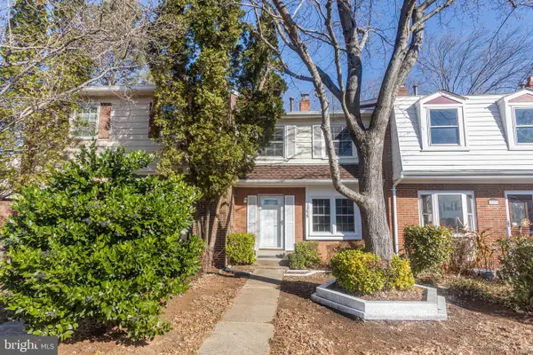 14829 Emberdale Dr, WOODBRIDGE, VA 22193