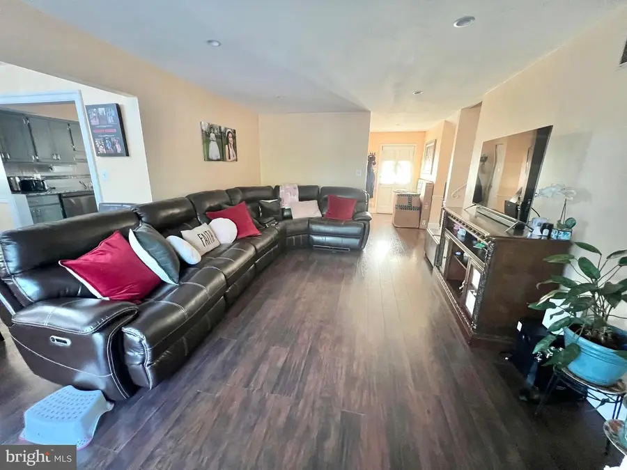 7515 Todd Pl, Manassas, VA 20109 - Image #3