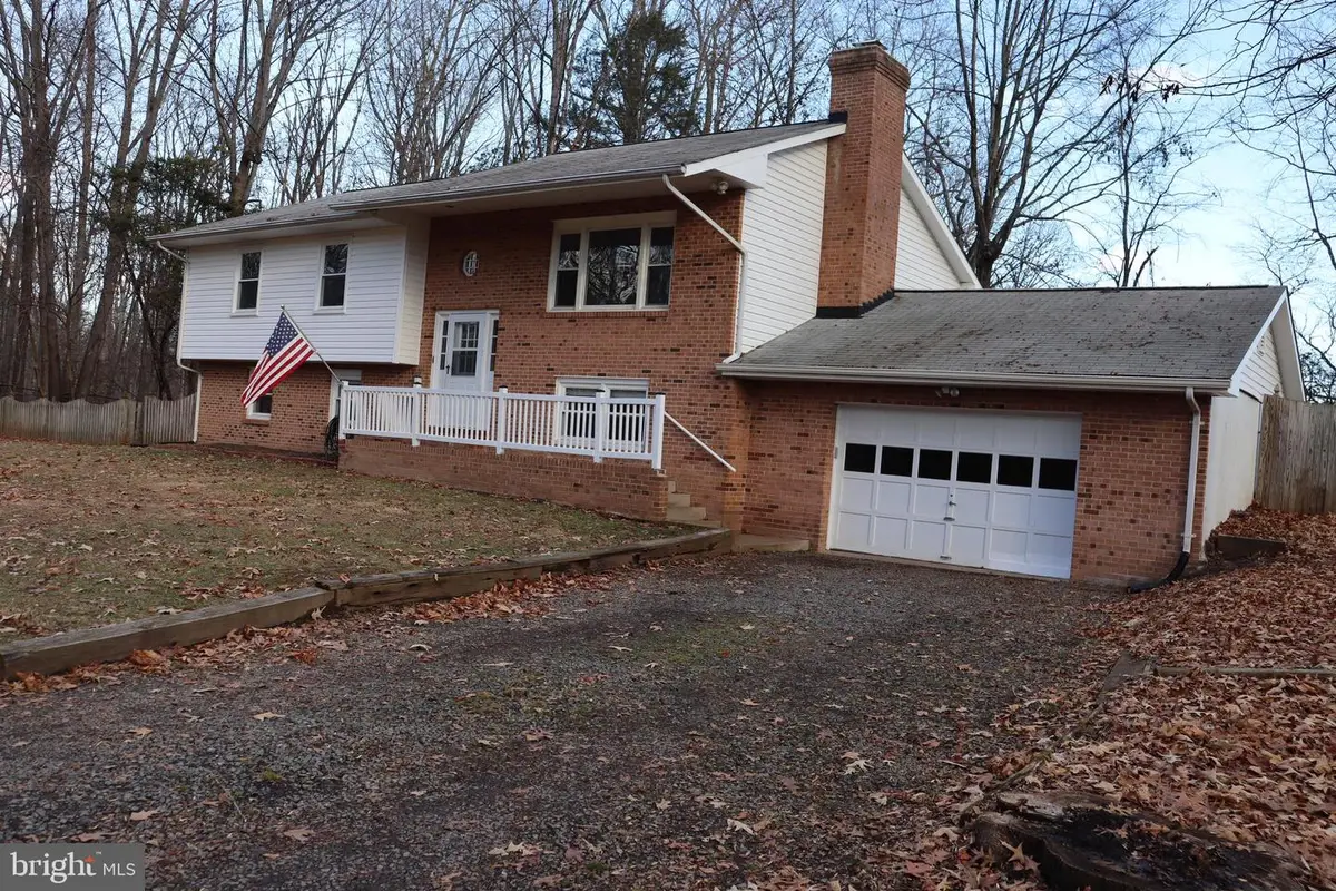 8918 Burwell Rd, Nokesville, VA 20181 - Image #1