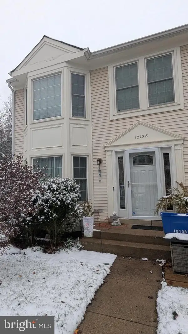 12138 Salemtown Dr, WOODBRIDGE, VA 22192