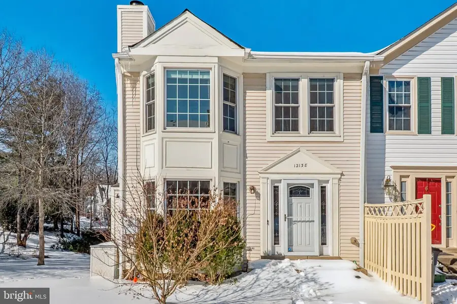 12138 Salemtown Dr, Woodbridge, VA 22192 - #2