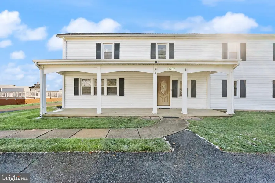 10733 Parkgate Dr, Nokesville, VA 20181 - Image #3