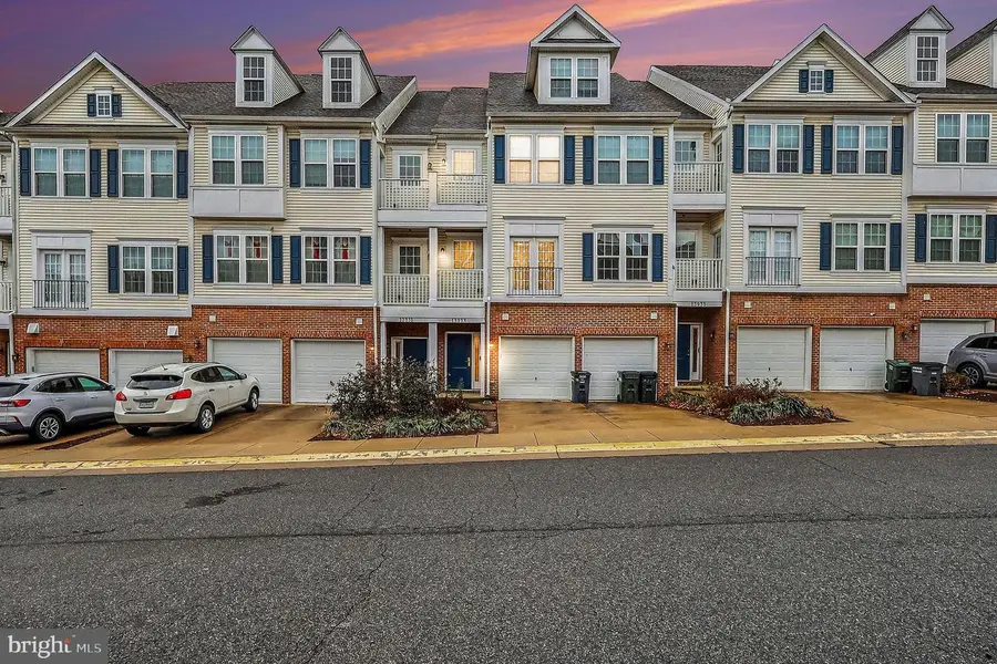13933 Hollow Wind Way #101, Woodbridge, VA 22191 - Image #2