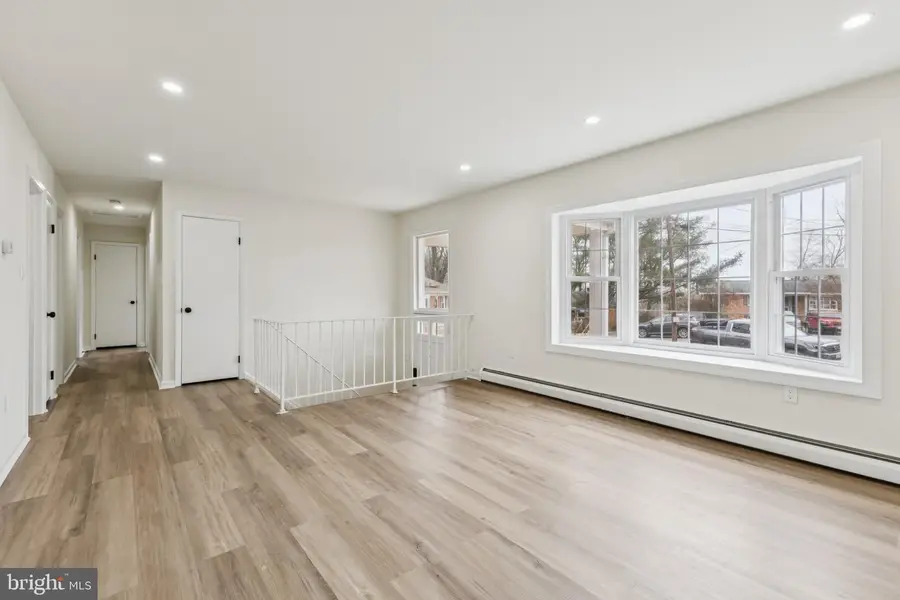 2202 Princess Anne Ln, Woodbridge, VA 22191 - #3