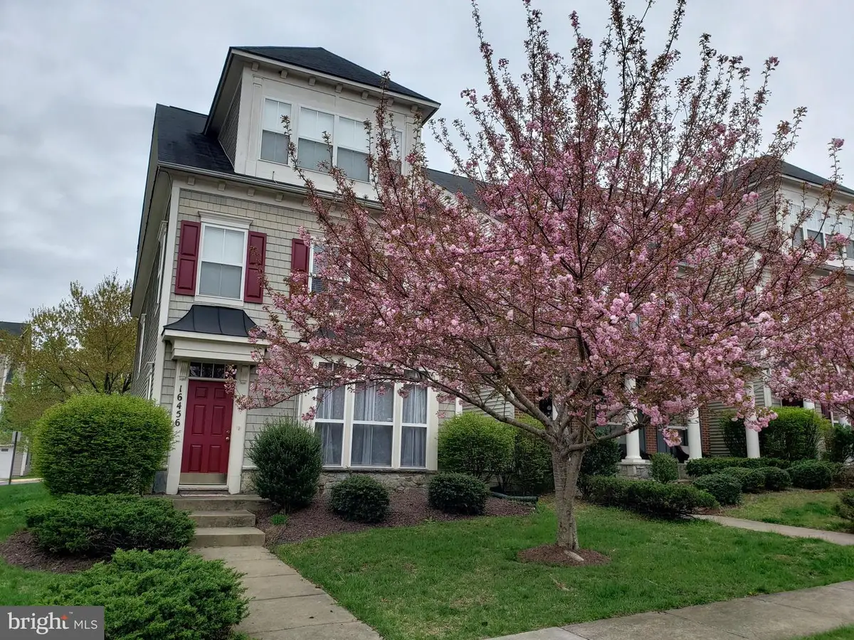 16456 Kenneweg Ct, Woodbridge, VA 22191 - Image #1