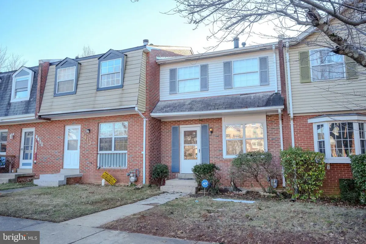 4415 Ensbrook Ln, Woodbridge, VA 22193 - Image #1