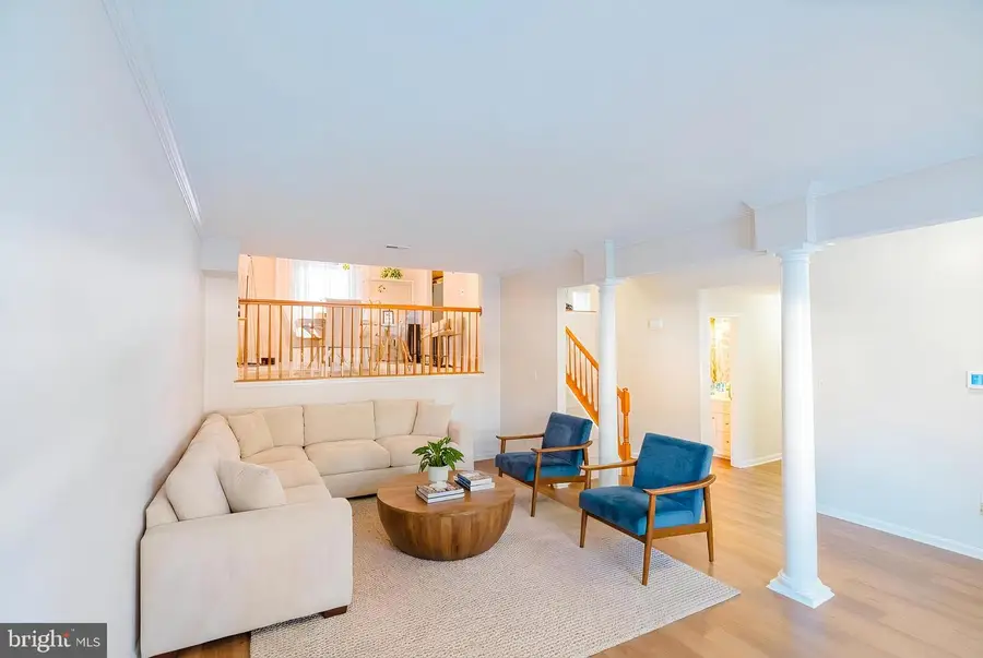 6197 Oaklawn Ln, Woodbridge, VA 22193 - #3