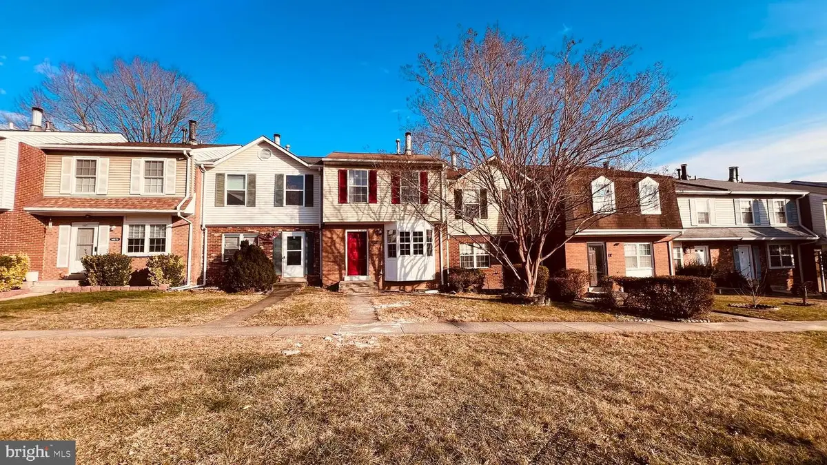 14875 Cherrydale Dr, Woodbridge, VA 22193 - Image #1