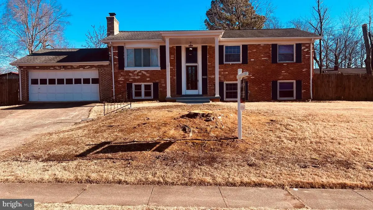 14303 Chesterfield Dr, Woodbridge, VA 22191 - #1