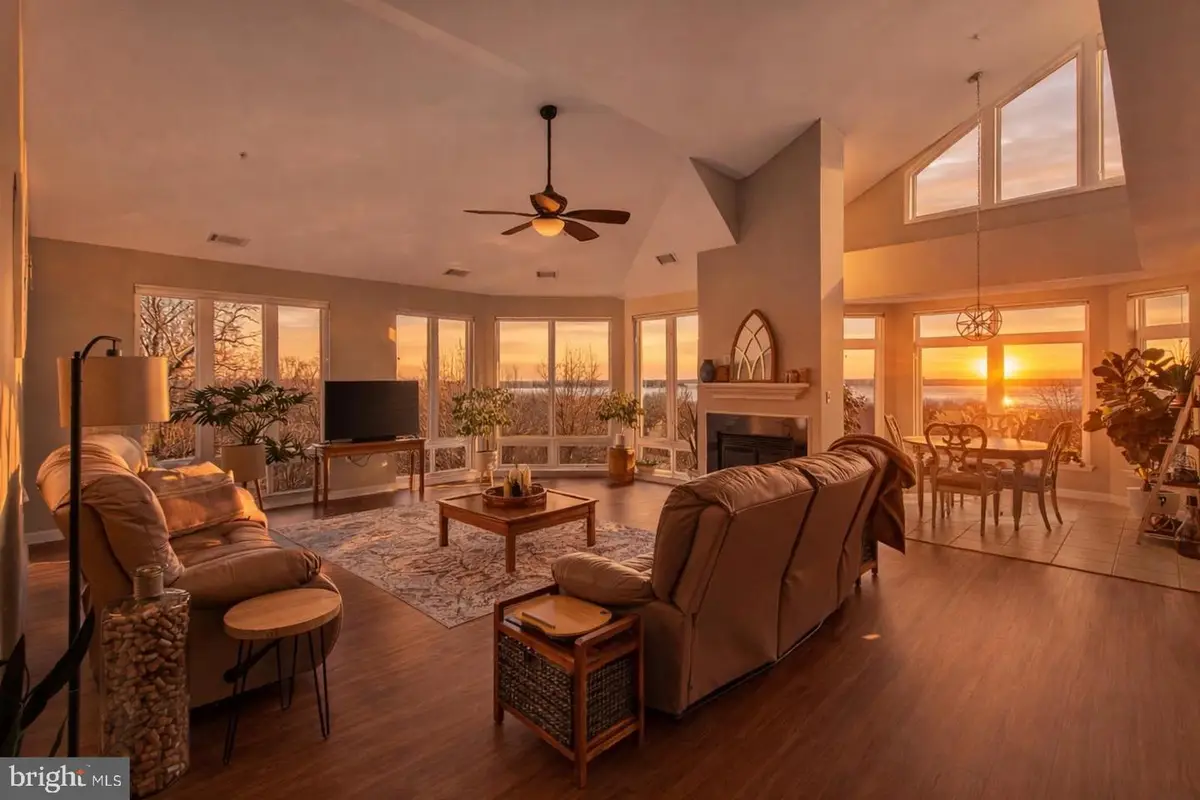 1621 Ladue Ct #404, Woodbridge, VA 22191 - Image #1