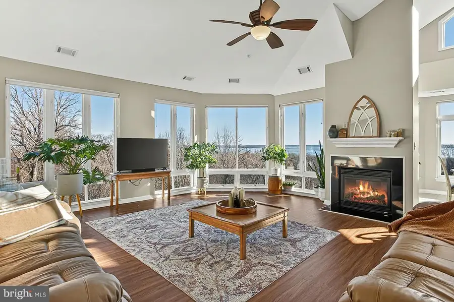 1621 Ladue Ct #404, Woodbridge, VA 22191 - Image #3