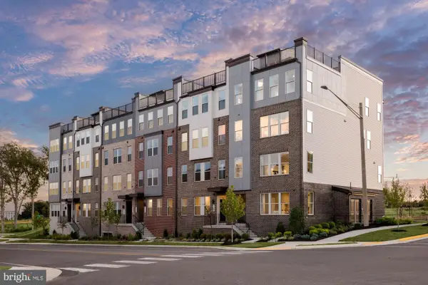 8674 Lovelace St, MANASSAS, VA 20109