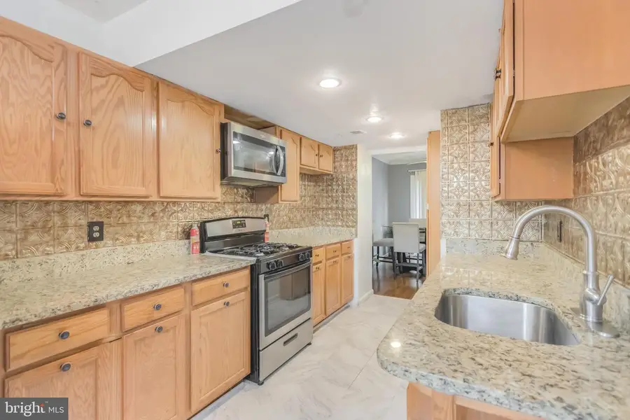 2089 Mayflower Dr, Woodbridge, VA 22192 - Image #2