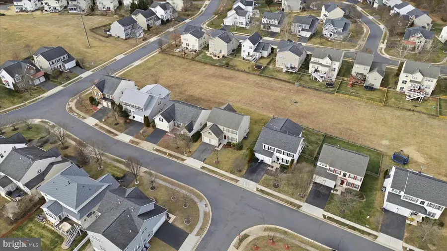 8832 Yellowthroat Ct, Gainesville, VA 20155 - #3