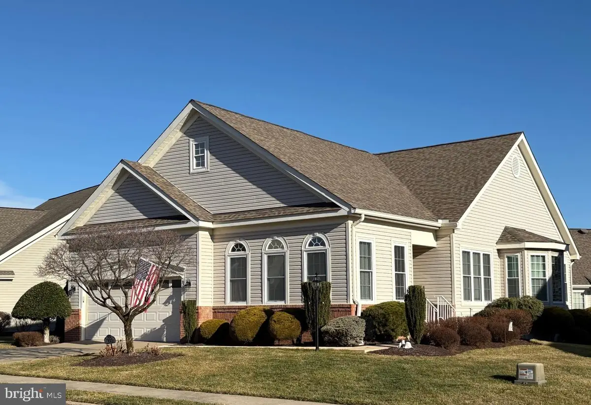 6331 Avington Pl, Gainesville, VA 20155 - #1