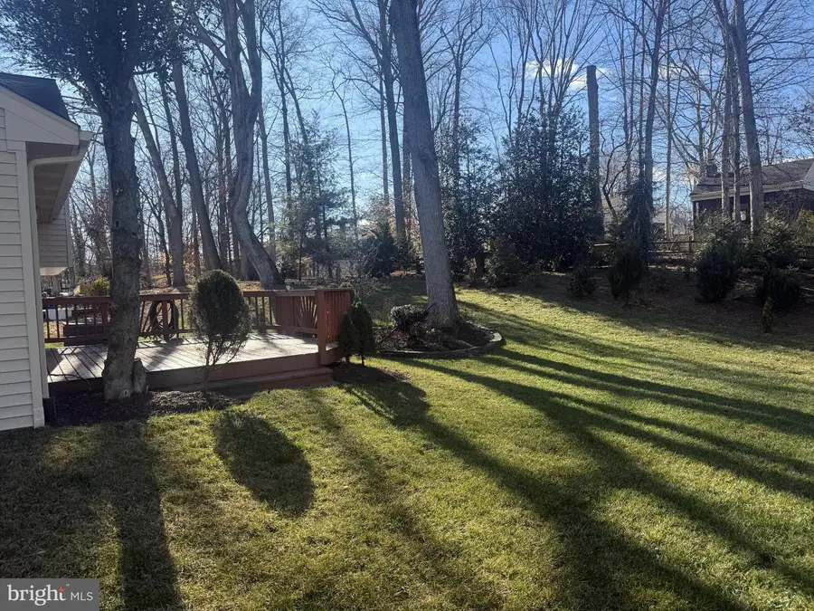 12206 Redwood Ct, Woodbridge, VA 22192 - Image #3