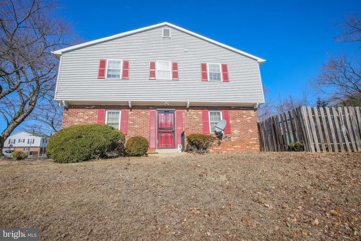 14849 Cherrydale Dr, Woodbridge, VA 22193 - #1