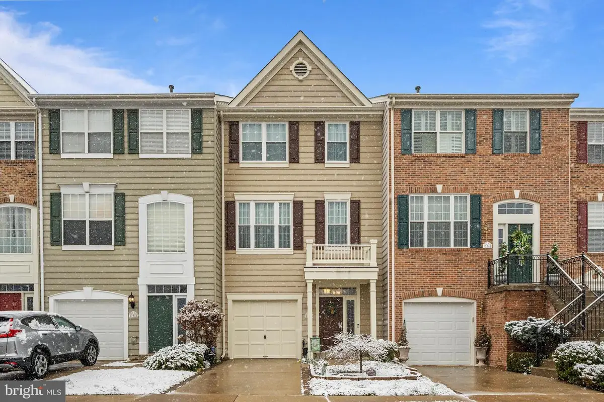 13344 Ferry Landing Ln, Woodbridge, VA 22191 - #1