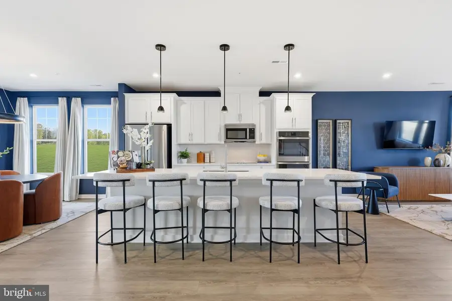 17808 Southern Shores Dr, Dumfries, VA 22026 - #2