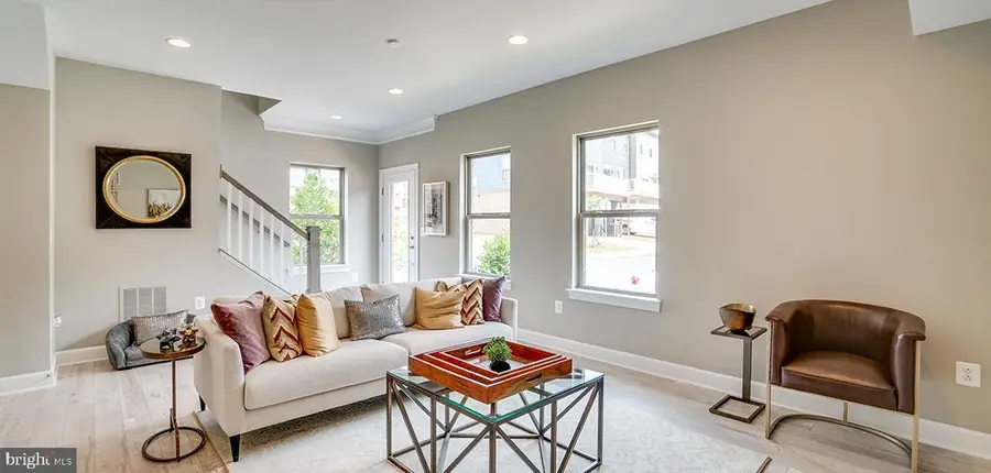 1779 Dunnington Pl, Dumfries, VA 22026 - #3