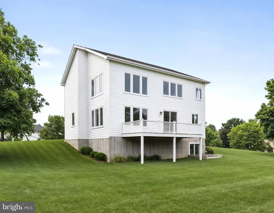 17991 Old Triangle Rd, Triangle, VA 22172 - #3