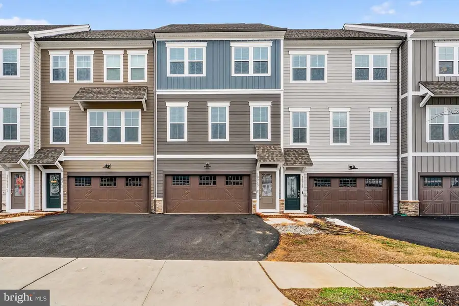 18245 Moss Garden Rd, Dumfries, VA 22026 - #2