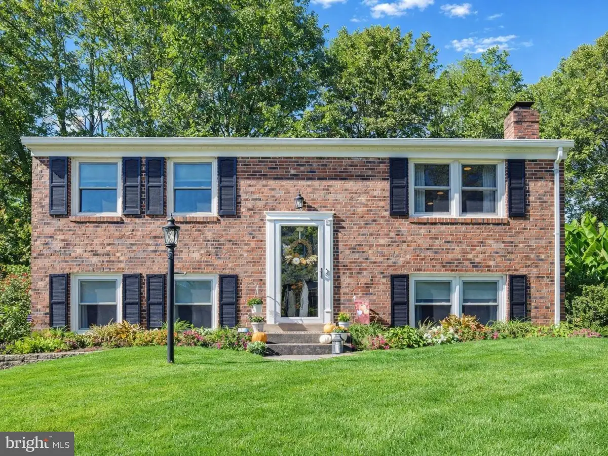 13740 Marilyn Ct, Woodbridge, VA 22193 - #1