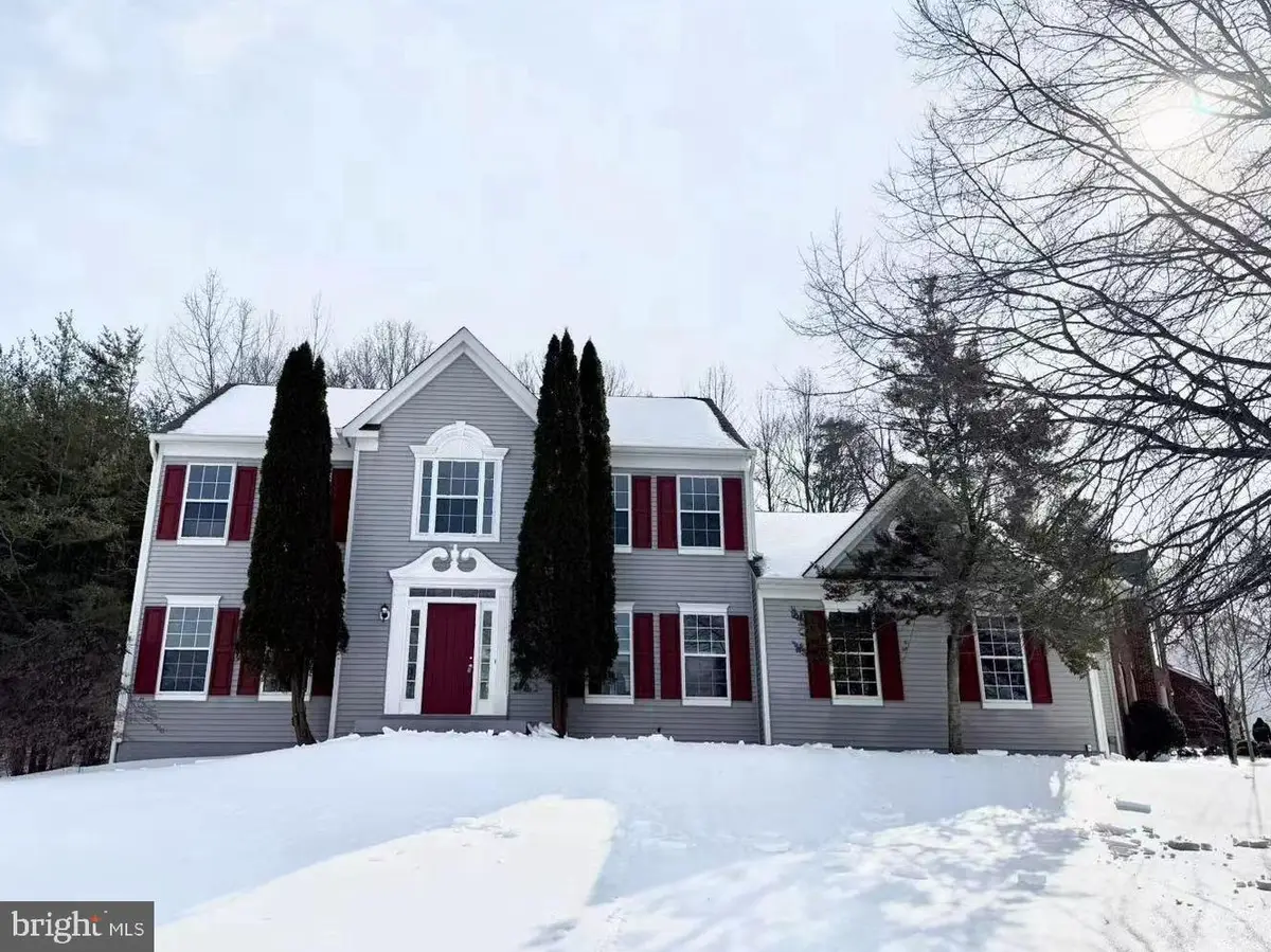 3696 Wertz Dr, Woodbridge, VA 22193 - Image #1