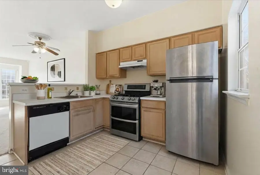 4218 Ashmere Cir, Dumfries, VA 22025 - #3