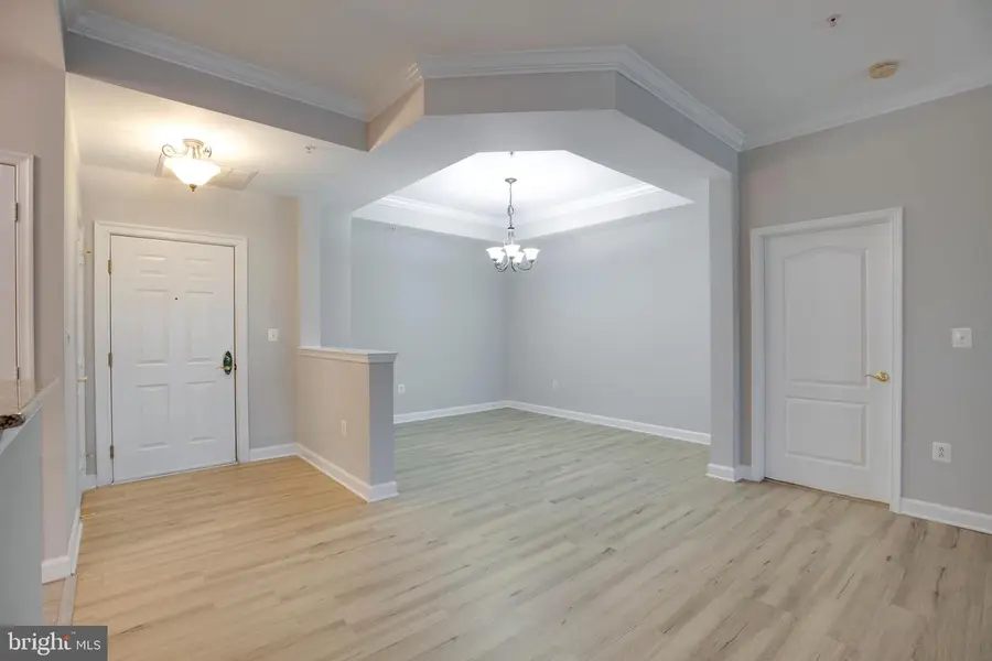 485 Harbor Side St #100, Woodbridge, VA 22191 - #3