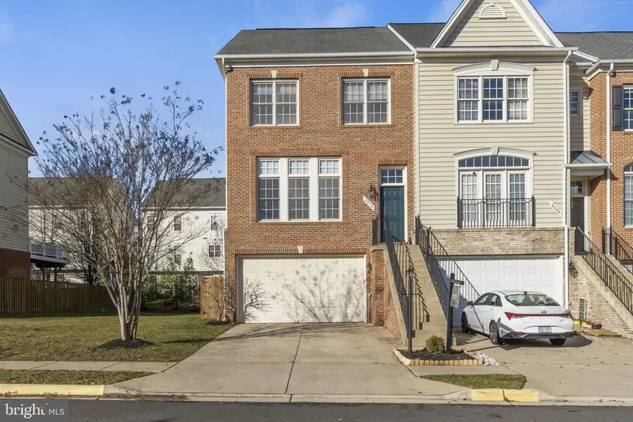 6910 Stanwick Sq, Gainesville, VA 20155 - #2