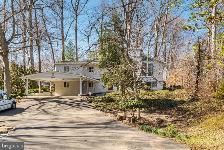 3202 Riverview Dr, Triangle, VA 22172 - #2