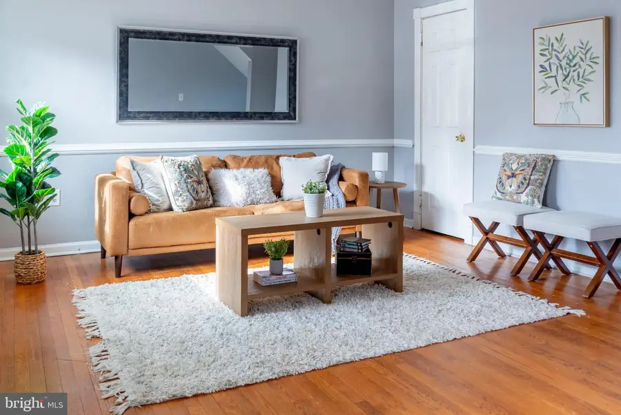 3414 Braddock Dr, Woodbridge, VA 22193 - #3