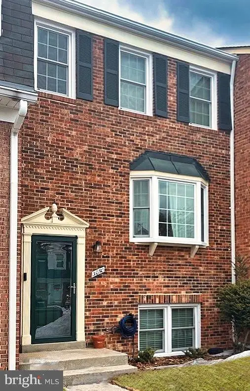 3050 Seminole Rd, Woodbridge, VA 22192 - #1