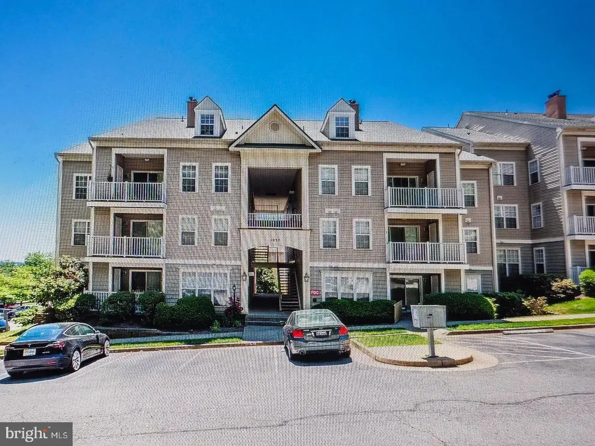 1037 Gardenview Loop #302, Woodbridge, VA 22191 - #1