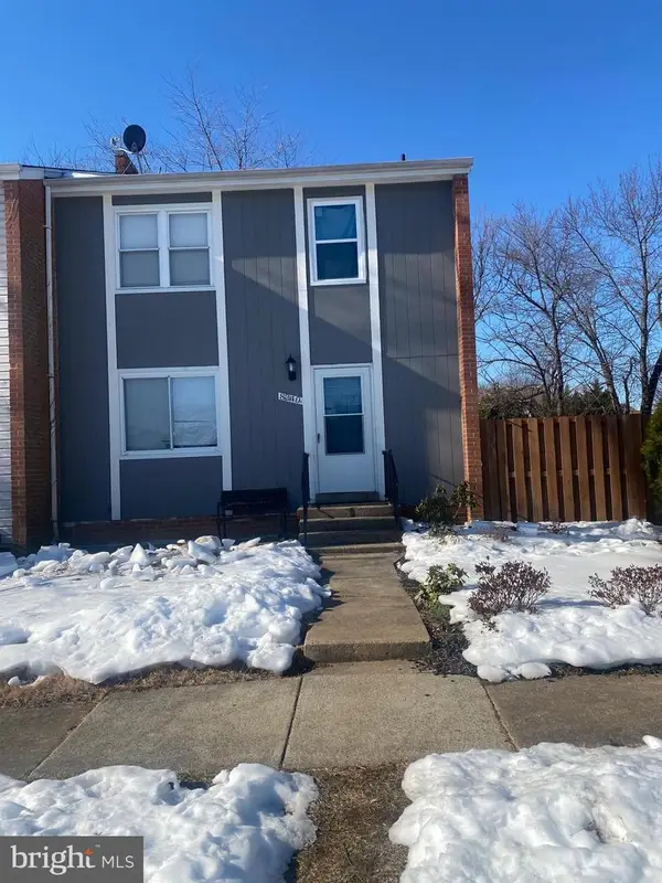 8240 Wycliffe Ct, MANASSAS, VA 20109