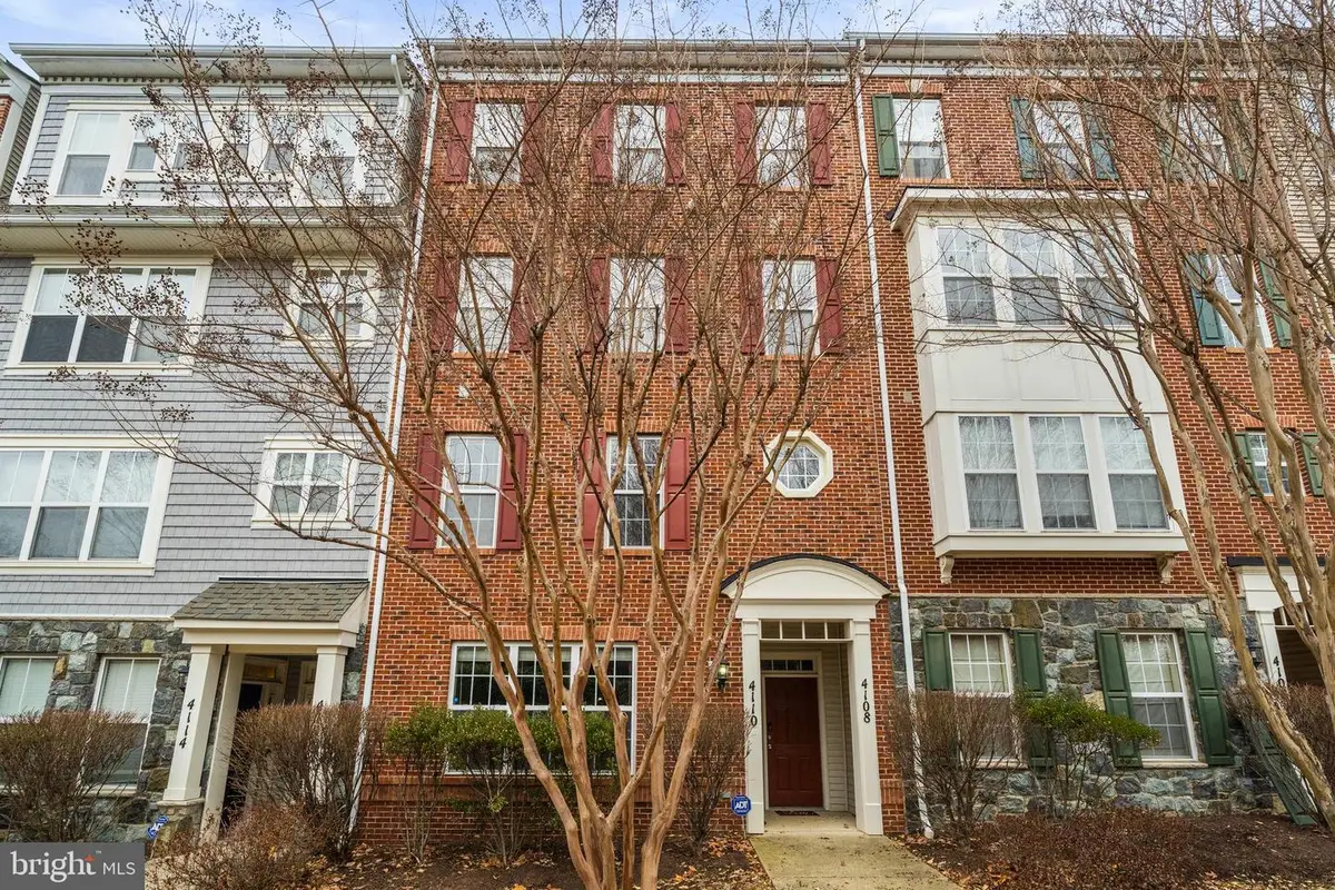 4110 Potomac Highlands Cir, Triangle, VA 22172 - #1