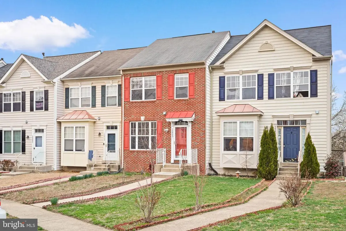 16865 Brandy Moor Loop, Woodbridge, VA 22191 - #1