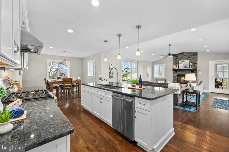 11999 Memory Ln, Nokesville, VA 20181 - #2