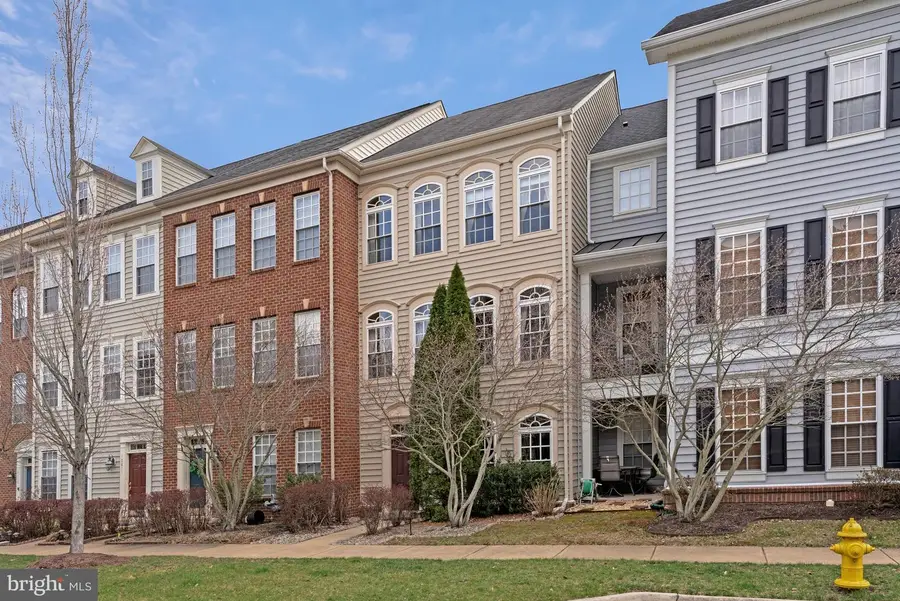 10615 Bristow Station Dr, Bristow, VA 20136 - #3