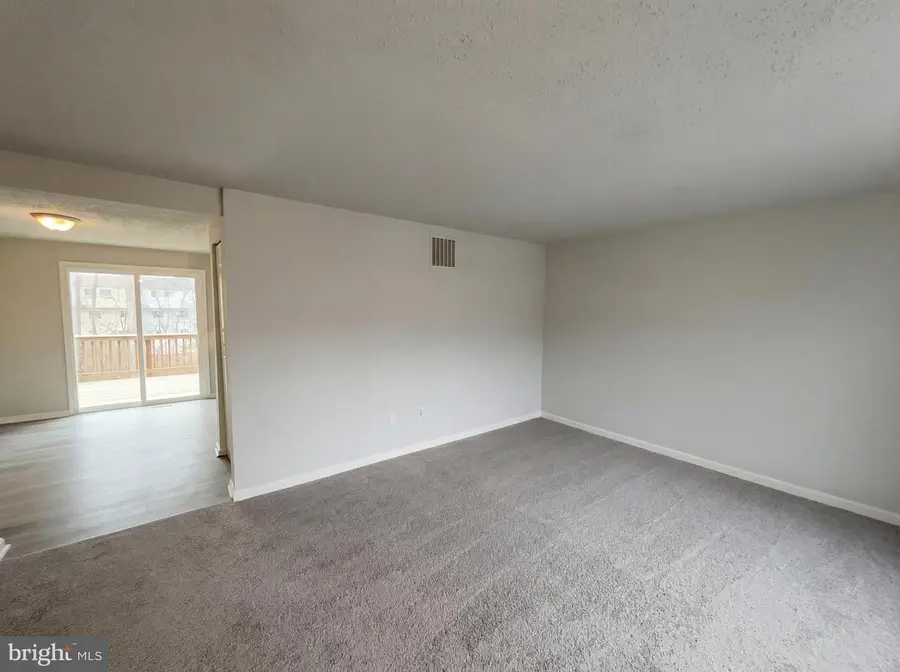 13524 Bentley Cir, Woodbridge, VA 22192 - #3