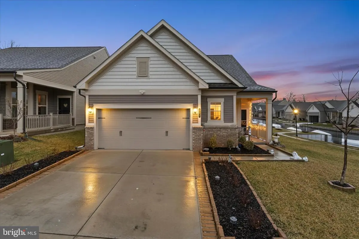 6594 Petunia Ter, Haymarket, VA 20169 - #1