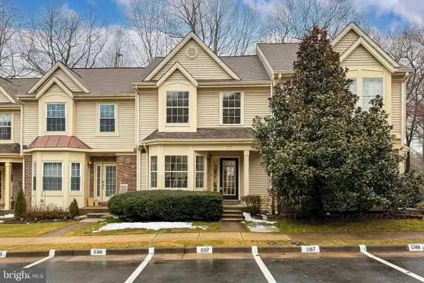 15761 Widewater Dr, DUMFRIES, VA 22025